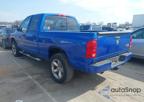 2007 Dodge Ram 1500 Slt/Trx4 Off Road/Sport из США, поврежденный, VIN 1D7HU18227S151123